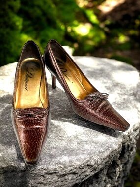Delman Heels Metallic Brown Pumps